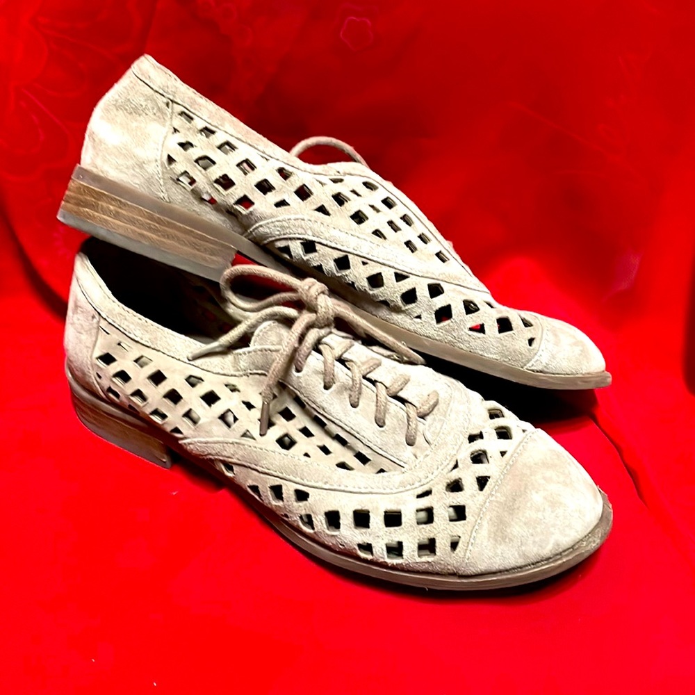 Jessica Simpson suede cutout loafers